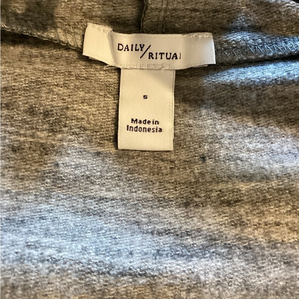 Nwot Daily Ritual Size S Jacket - Picture 3 of 4
